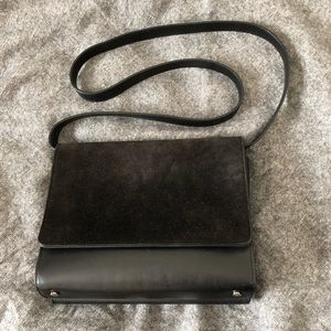 Everlane Petra Cross Body Over the Shoulder Cutch Purse Black Leather